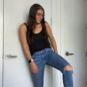 Rag & Bone light wash raw hem skinny jeans with knee rip 28